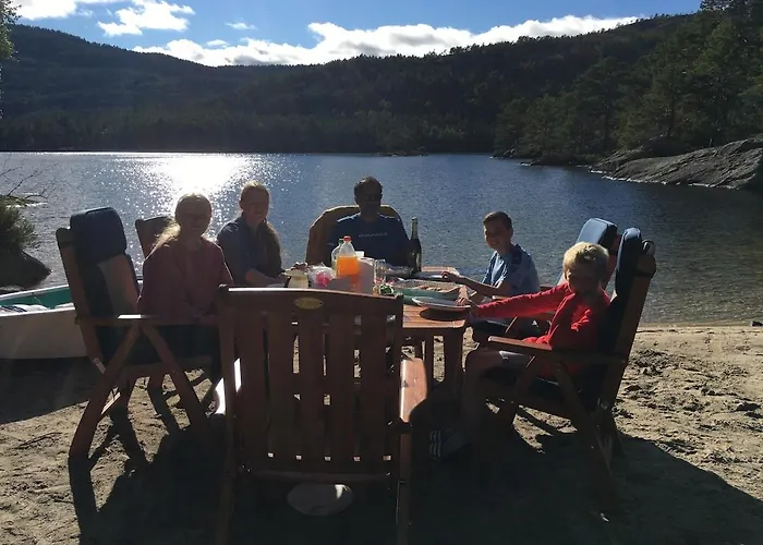 Sinesoyni In Byglandsfjord - Evje